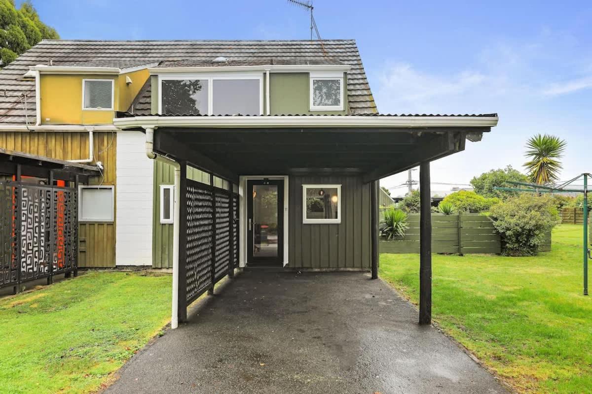 Papawai Townhouse 11 Villa Rotorua Exterior photo